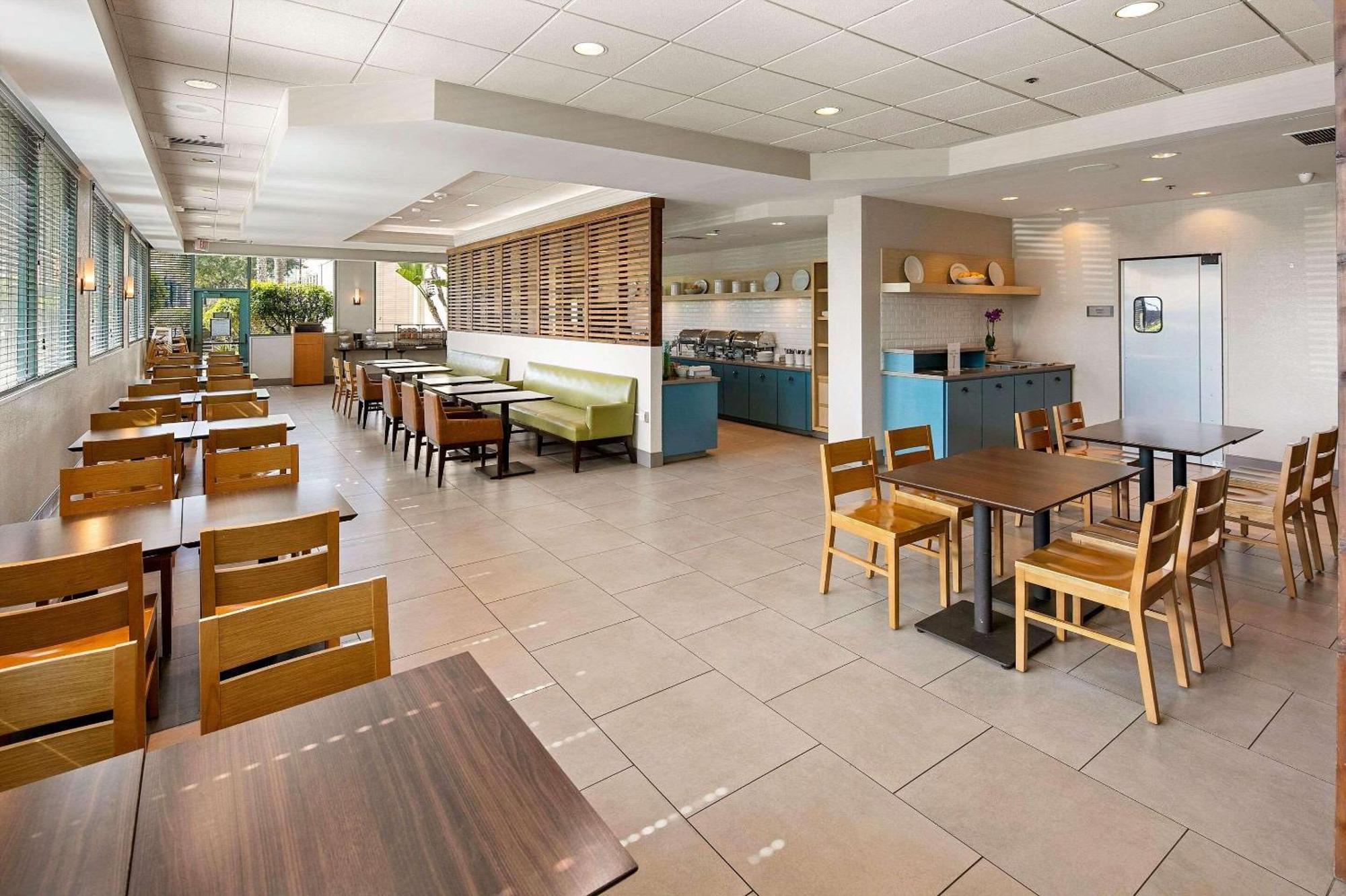 Country Inn & Suites By Radisson, San Diego North, Ca ภายนอก รูปภาพ